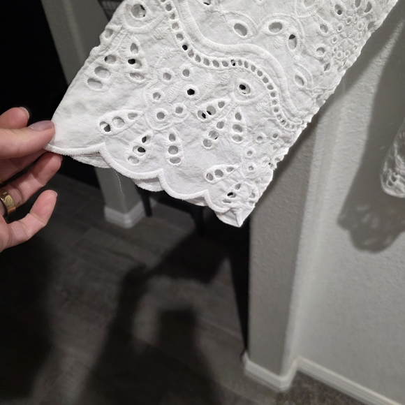 White Eyelet Button Down Blouse - Picture 4 of 4